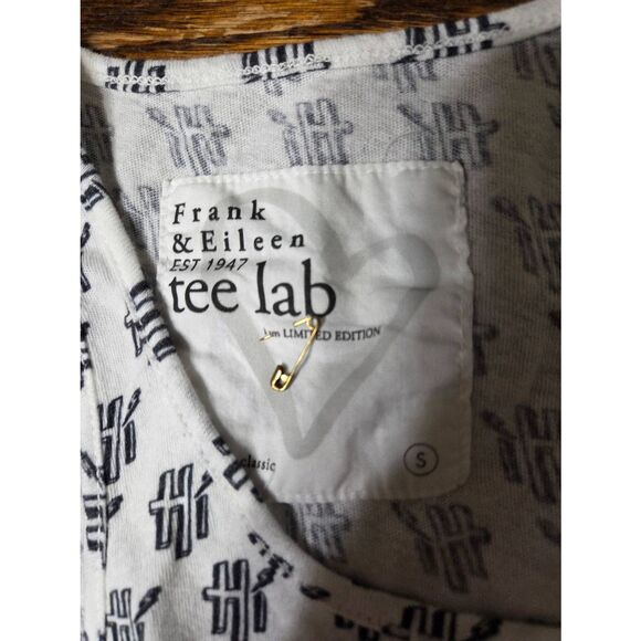 FRANK & EILEEN Tee Lab White Limited Edition Graphic "Hi" Racerback Tank Top XS - Picture 2 of 4